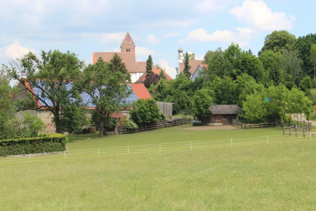 Helmers Gaestehaus Gempfing